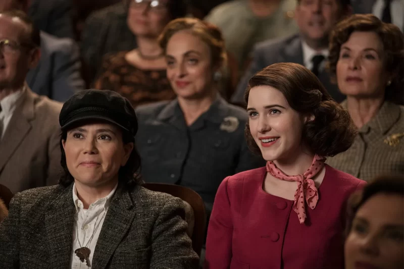 a imagem mostra uma das cenas da série a maravilhosa mrs maisel