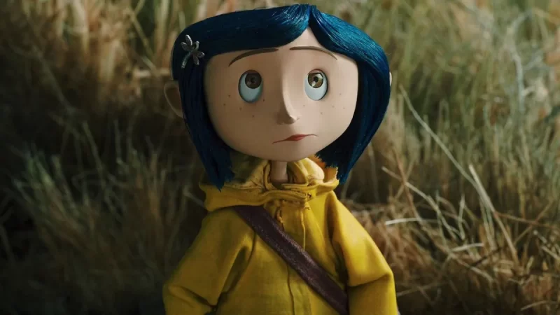 a imagem mostra o filme coraline e o mundo secreto para ver no halloween
