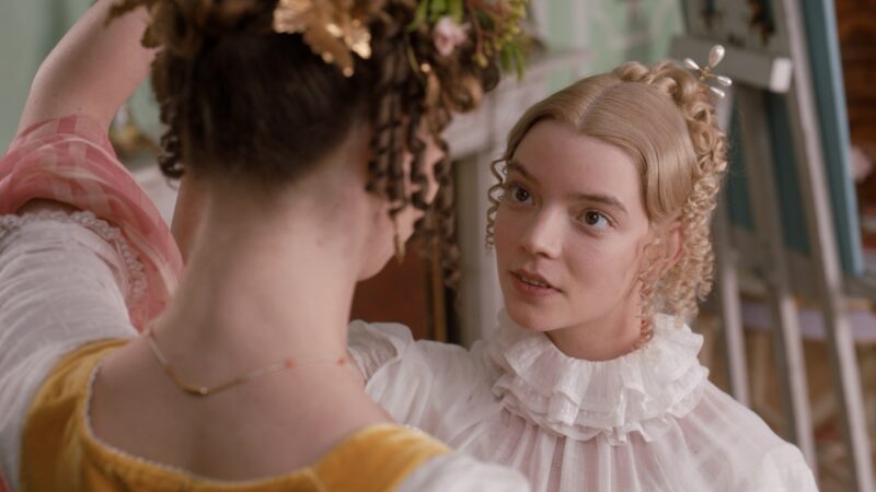 a imagem mostra uma cena do filme emma
