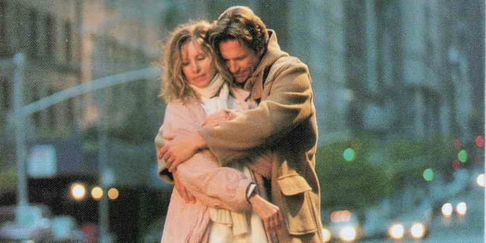 a imagem mostra uma cena do filme o espelho tem duas faces